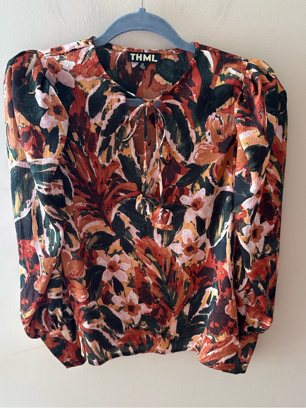 THML Floral Autumn Floral blouse silky long sleeve size XS